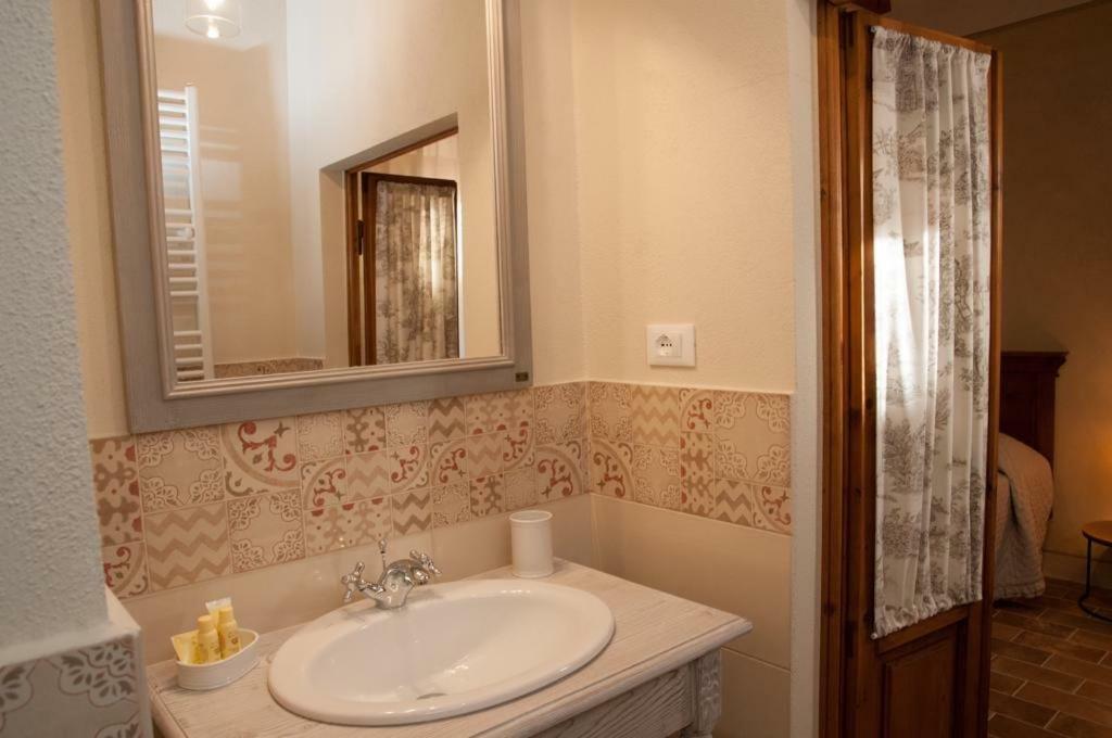 Le Camere Del Borgo مونتيسكودايو المظهر الخارجي الصورة